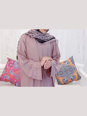 Shehzeen Abaya