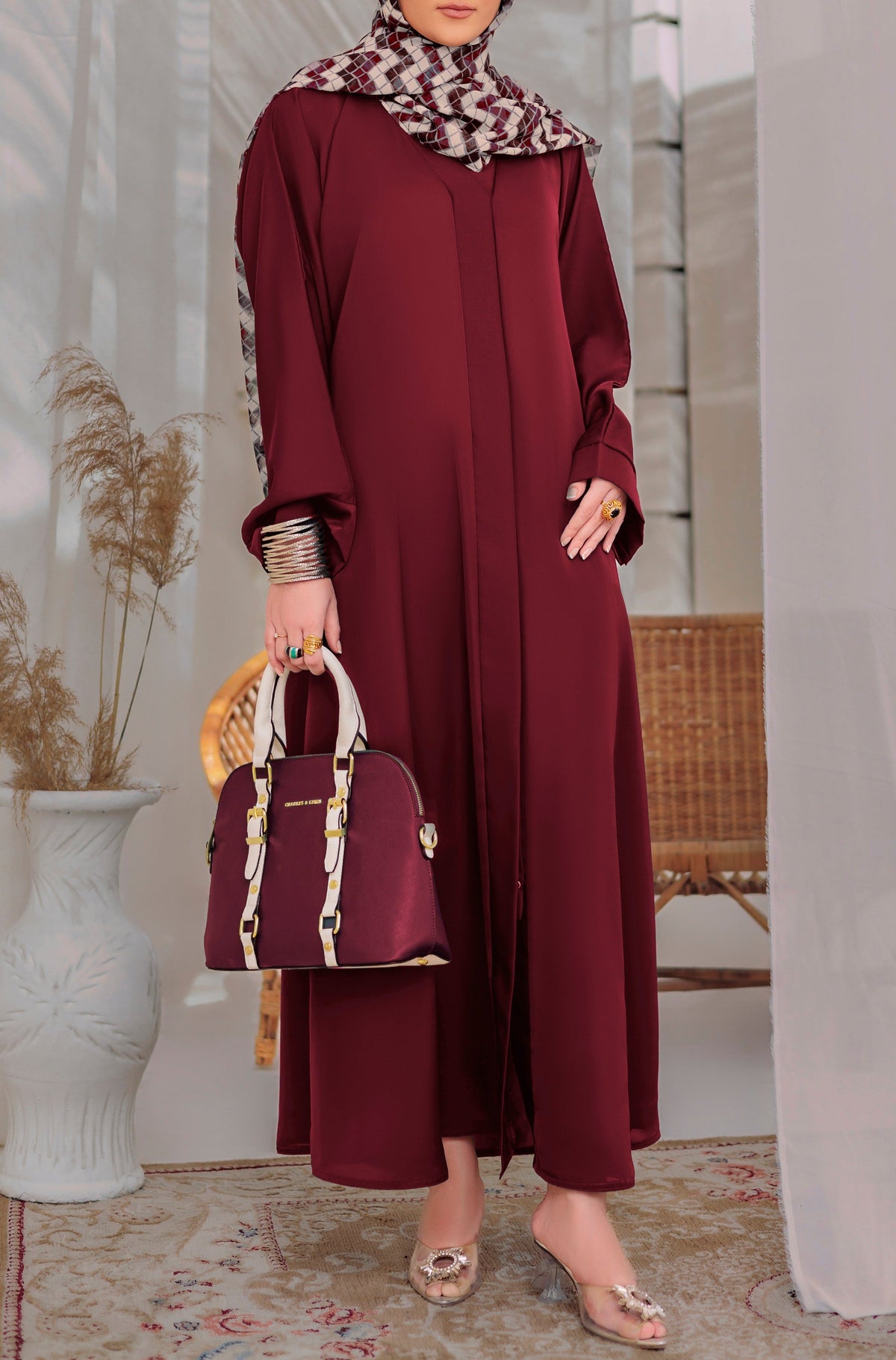 Hajra Abaya