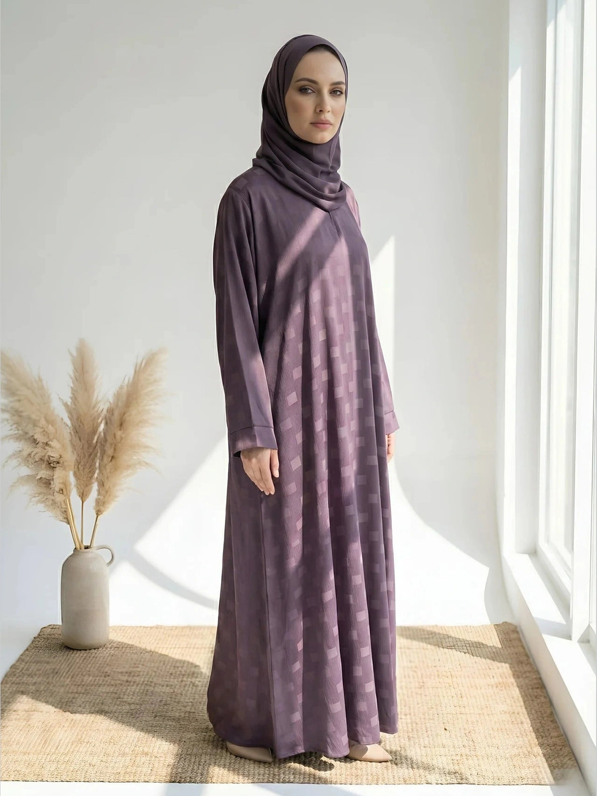 Allure Plum Abaya