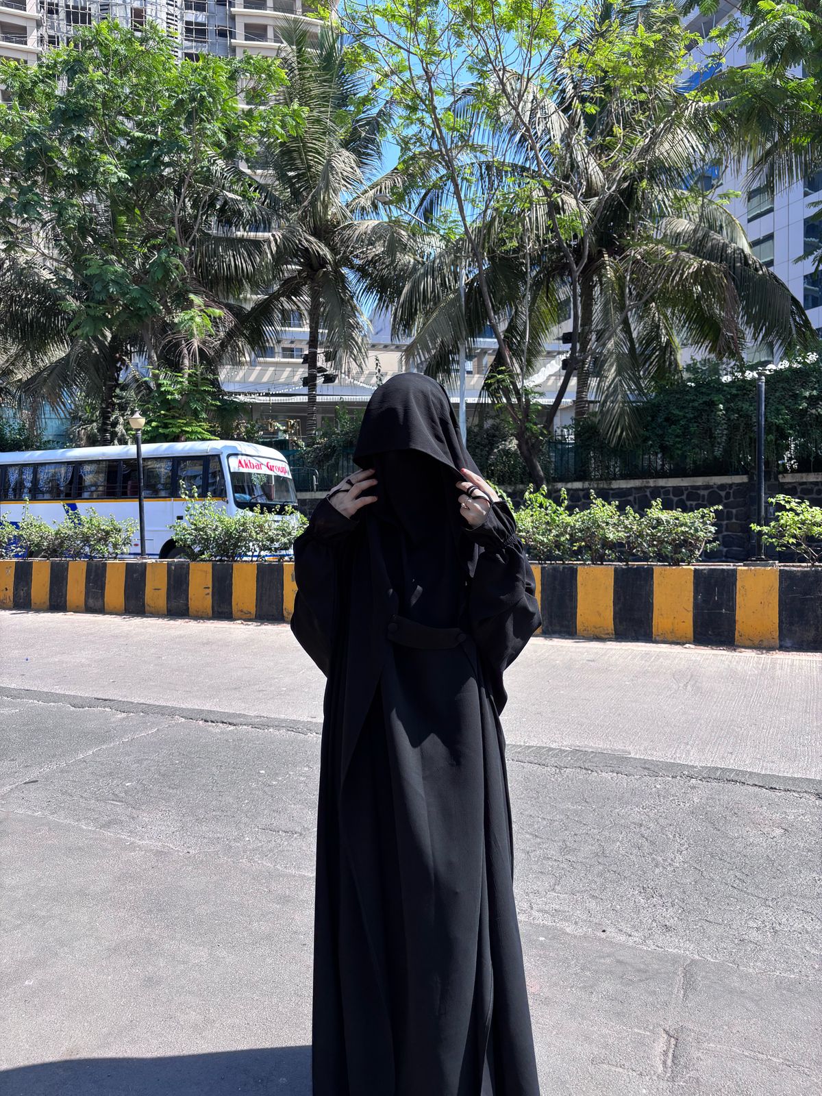 Premium Saudi Jilbab 1 Piece Full Length Black