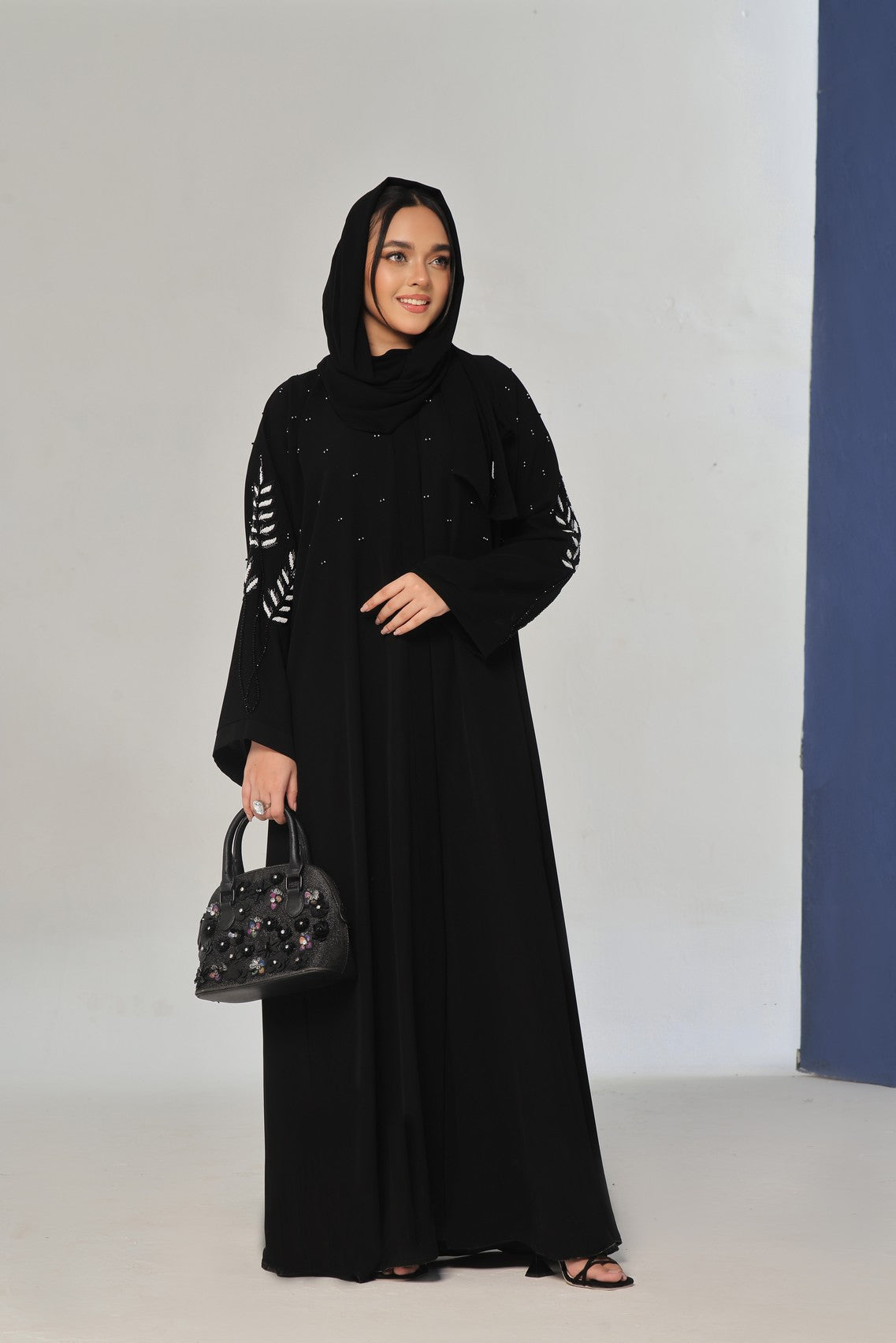 Aleezah Abaya