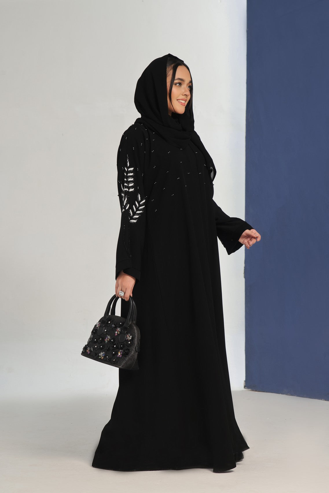 Aleezah Abaya