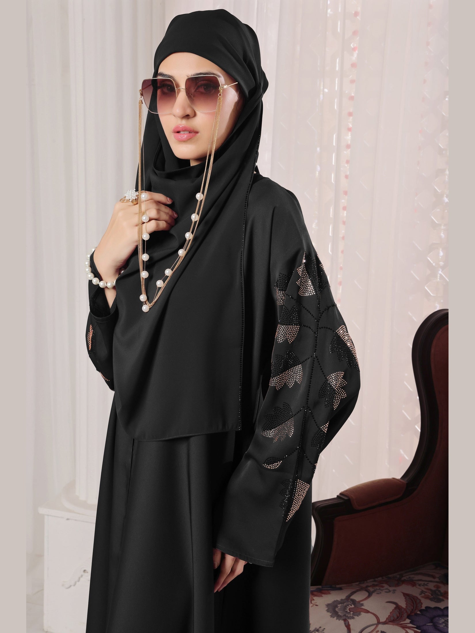 Black Leaf Abaya