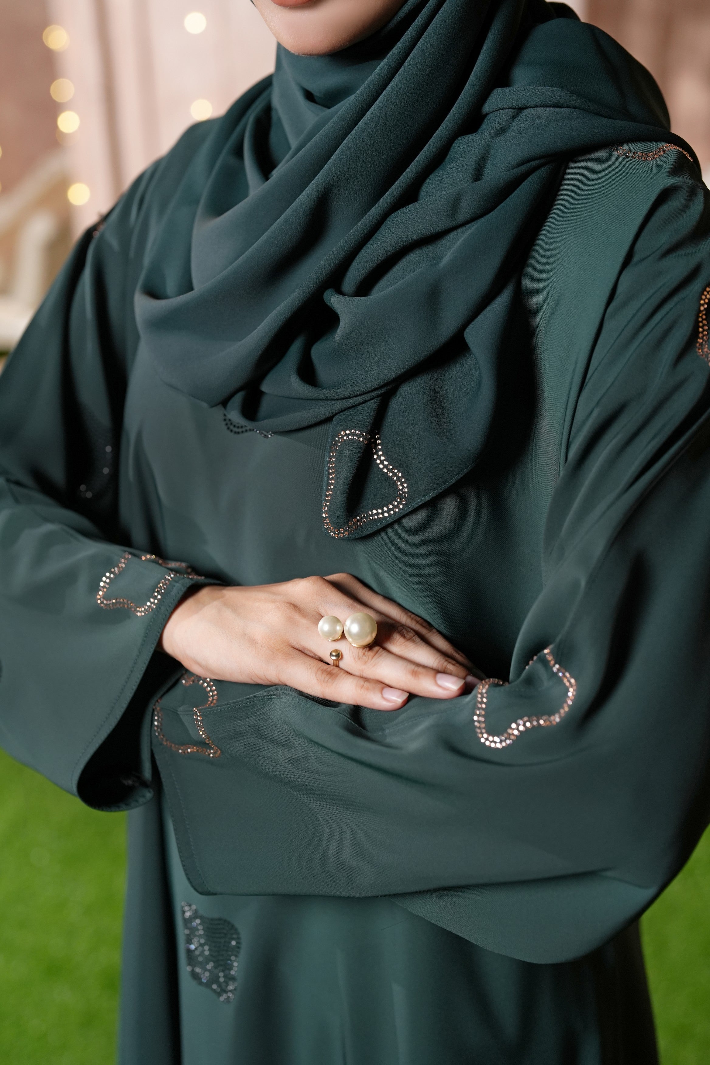 Muneeza Abaya