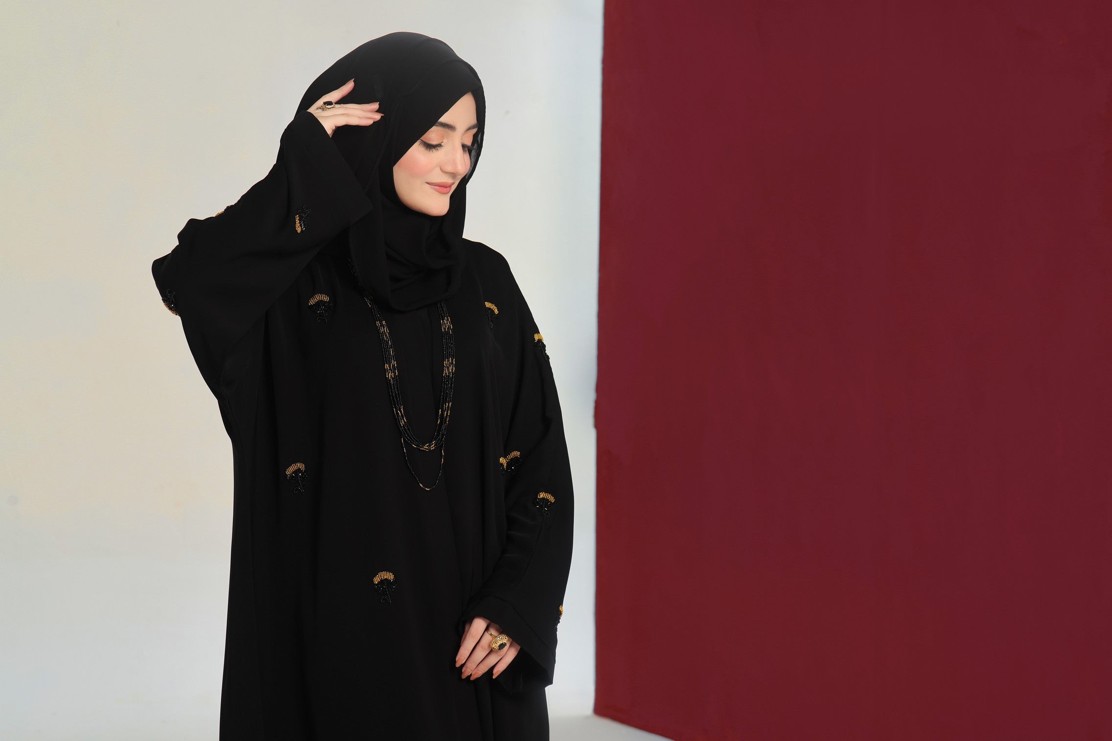 Ermeen Abaya