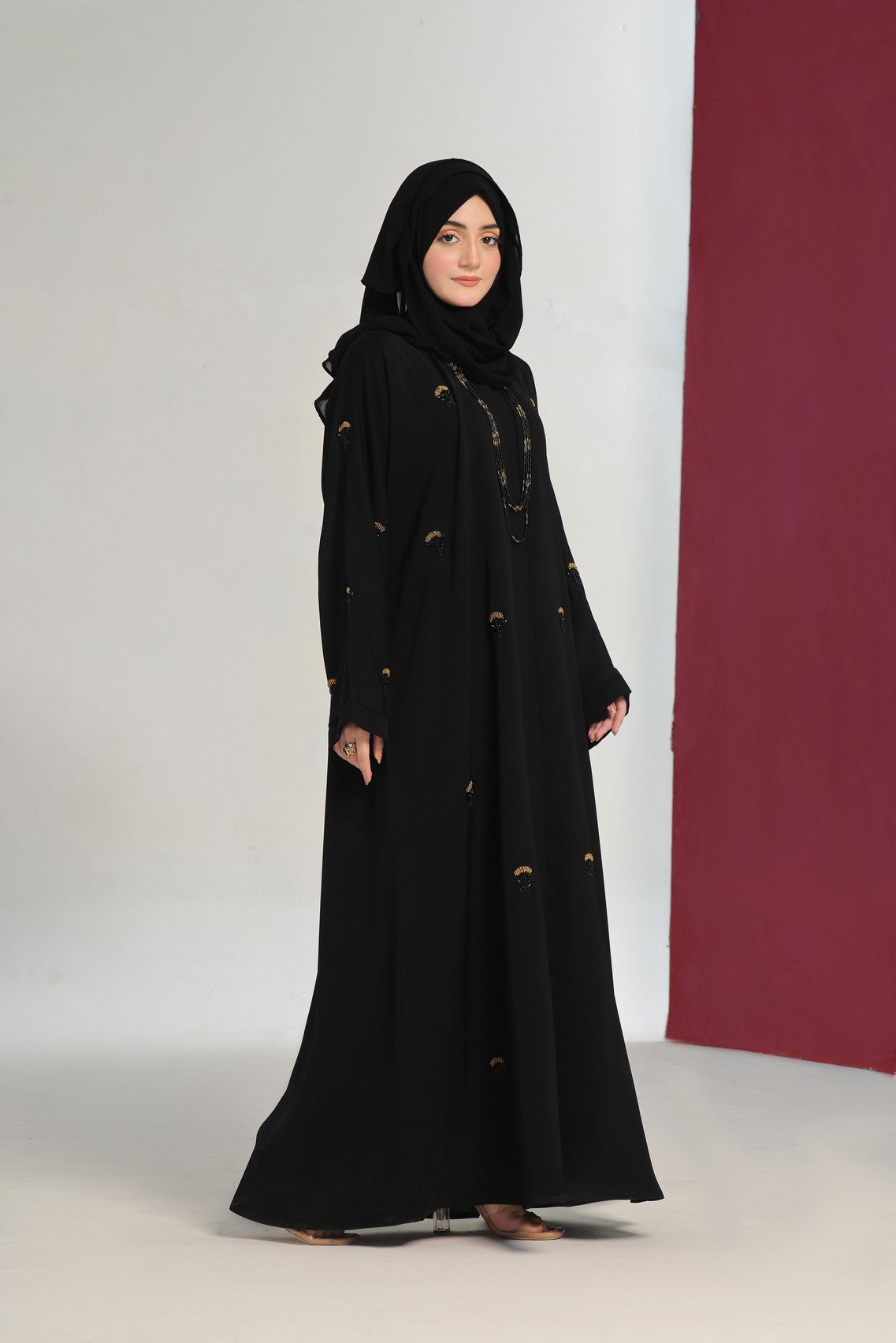 Ermeen Abaya