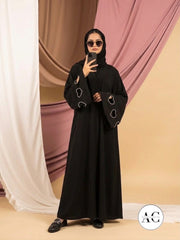The HeartBeat Cut Out Abaya