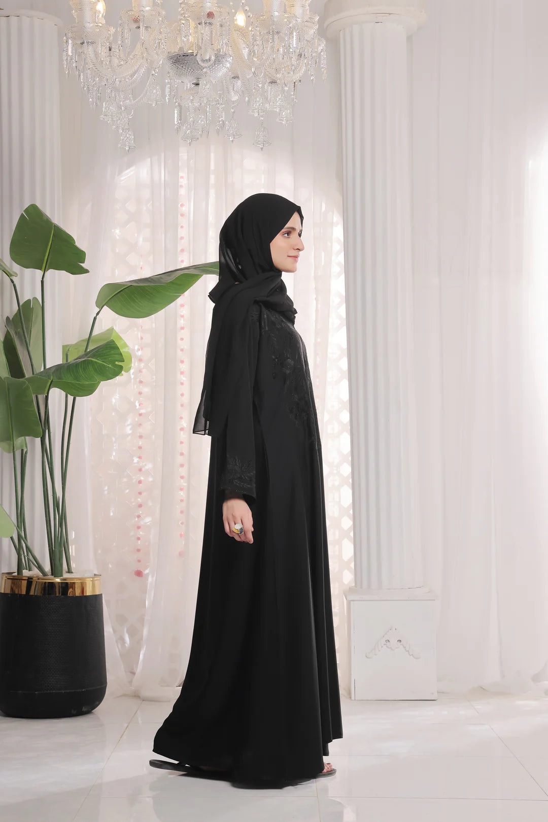 Kanwal Abaya