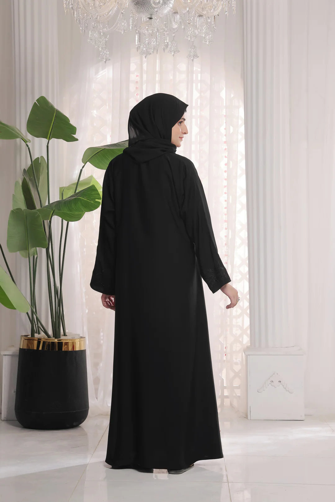 Kanwal Abaya