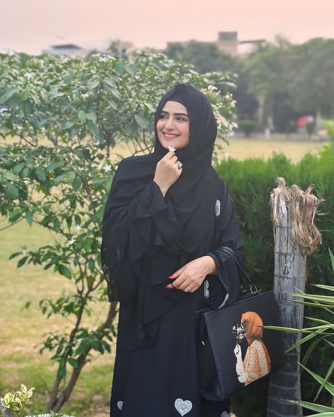 Maxi Style Premium High Quality Embroidered ‘Heart’ Abaya With Scarf