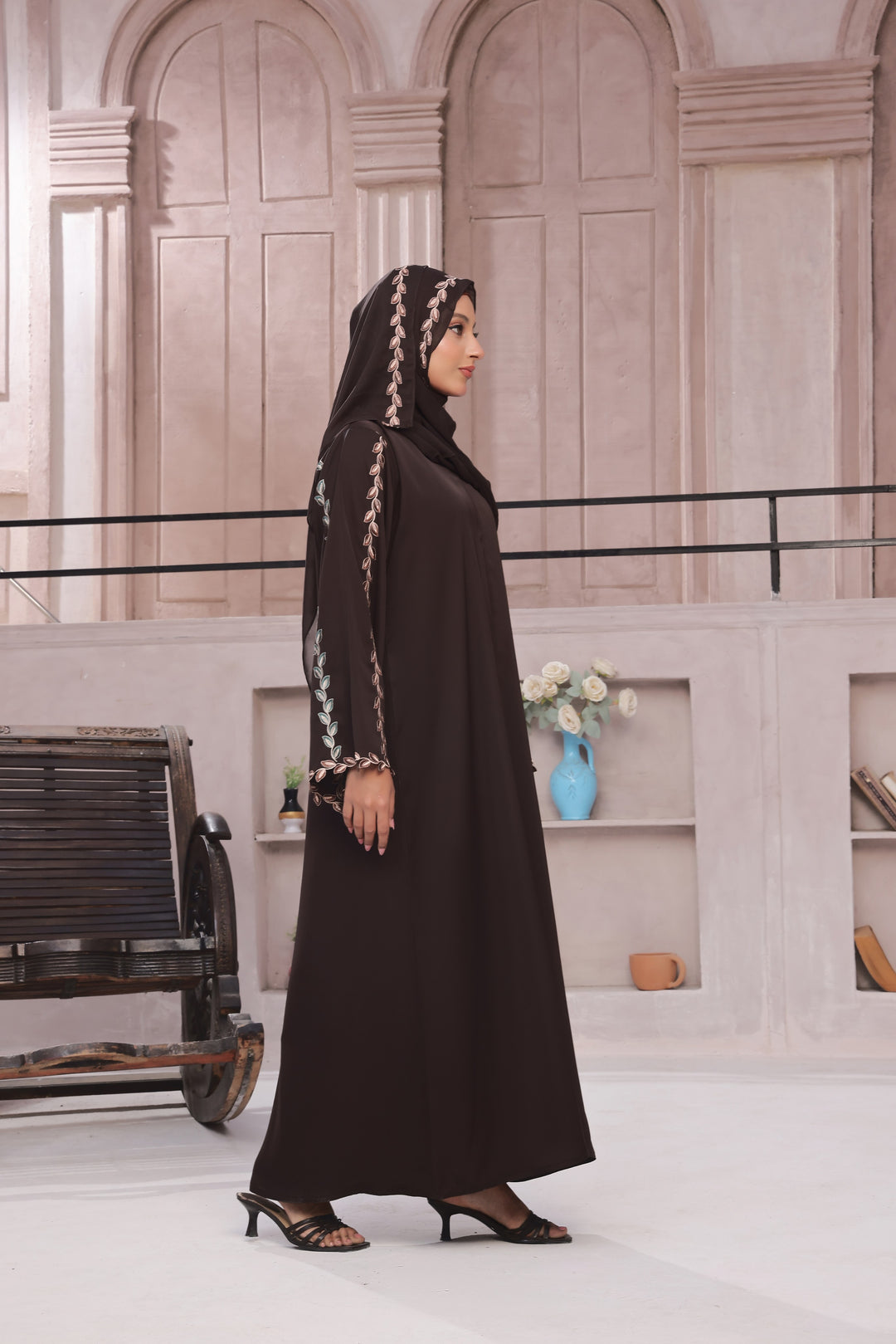 MAJESTIC BROWN ABAYA