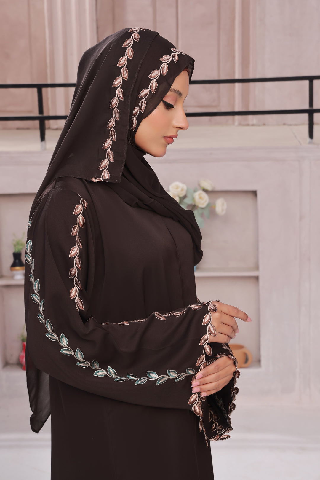 MAJESTIC BROWN ABAYA