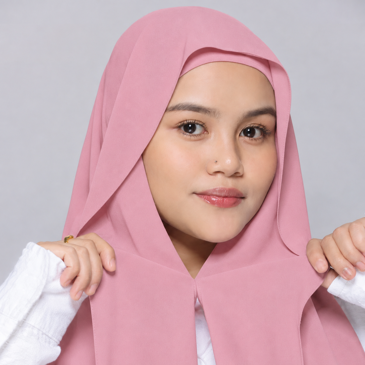 Instant Chiffon Hijab With Magnet And Attatched Tube Cap - Pink