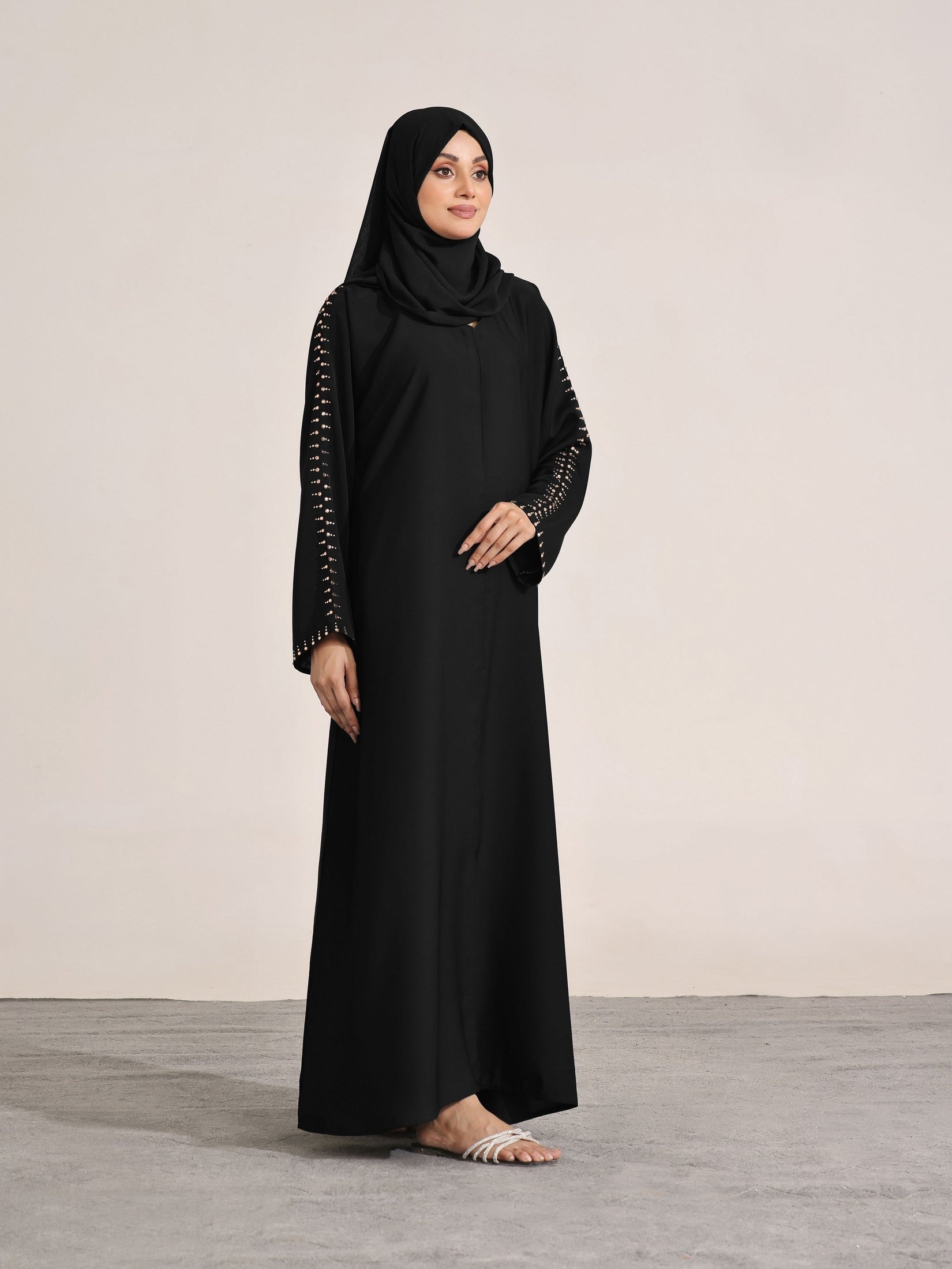 Sage Willow Black Abaya